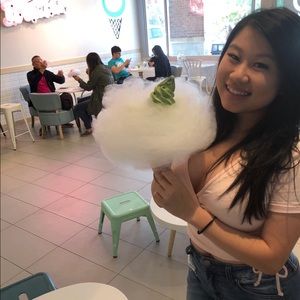 Meet your Posher, Jasmine